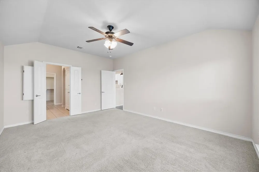 820 Austin Ln, Lavon, TX 75166