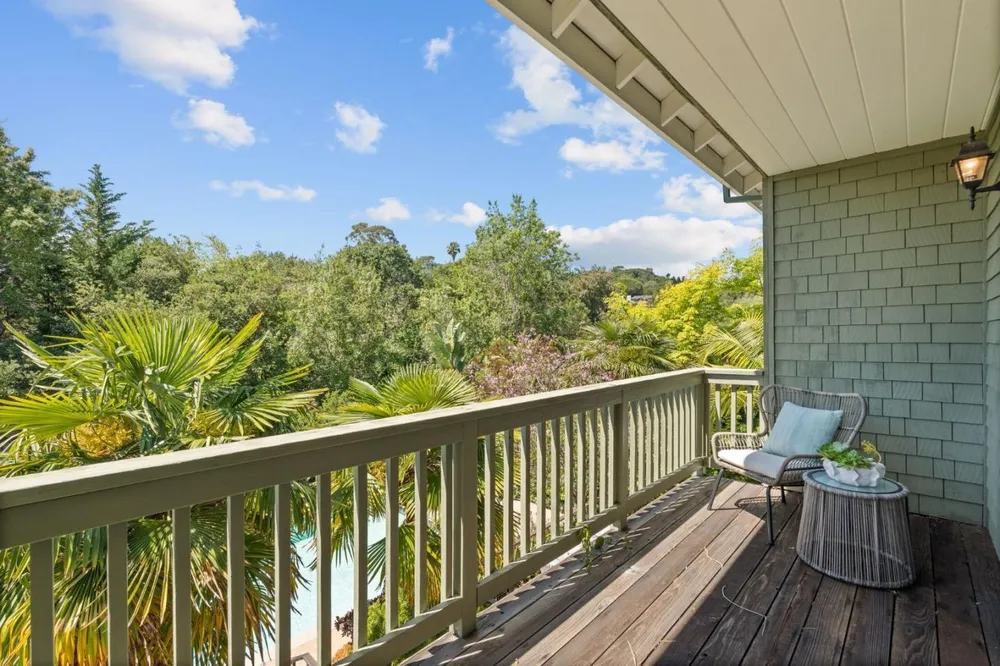 902 Fallen Leaf Way, Redwood City, CA 94062
