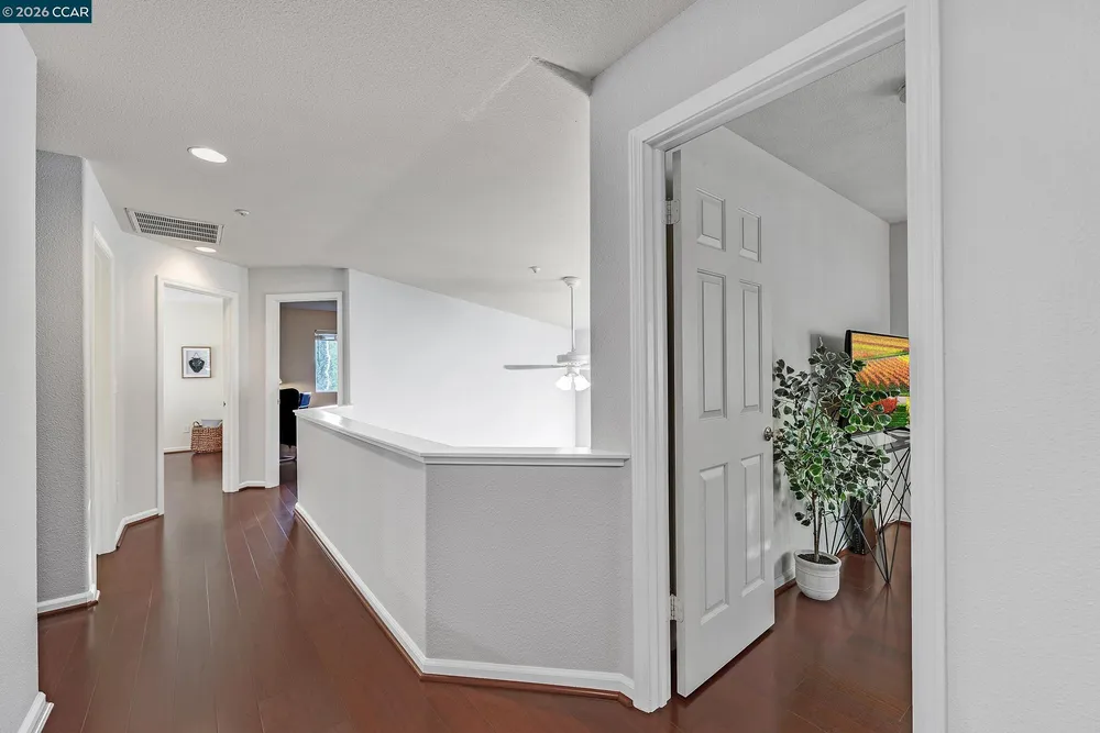 15 Creekside Dr, San Ramon, CA 94583