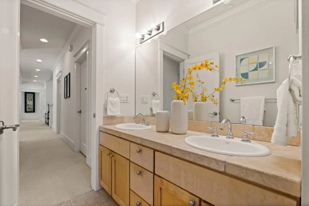 902 Fallen Leaf Way, Redwood City, CA 94062