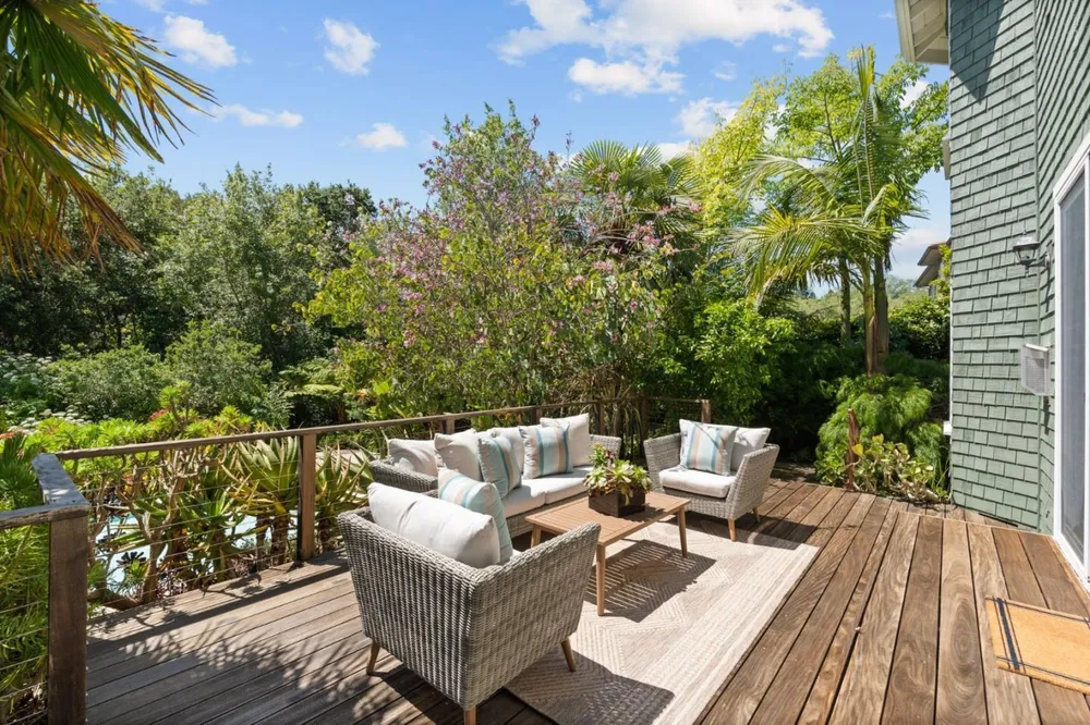 902 Fallen Leaf Way, Redwood City, CA 94062
