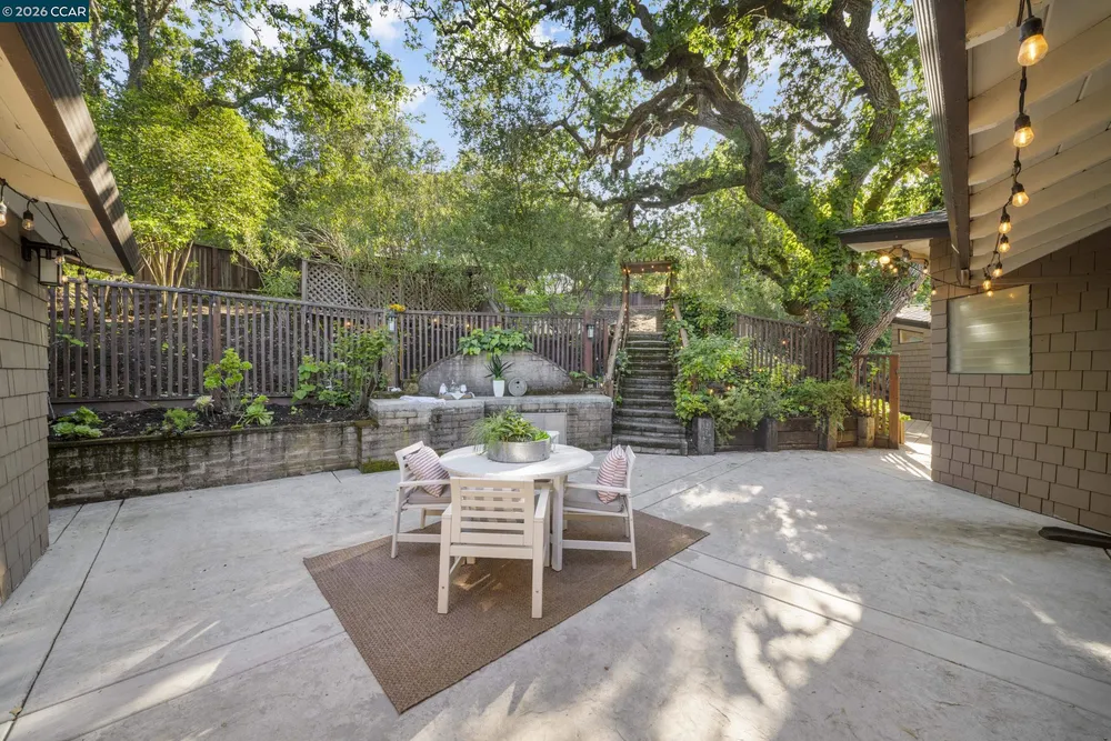 130 Montair Dr, Danville, CA 94526