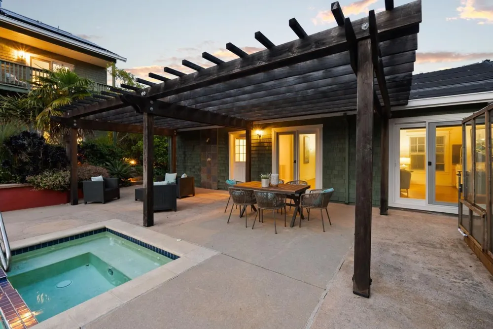 902 Fallen Leaf Way, Redwood City, CA 94062