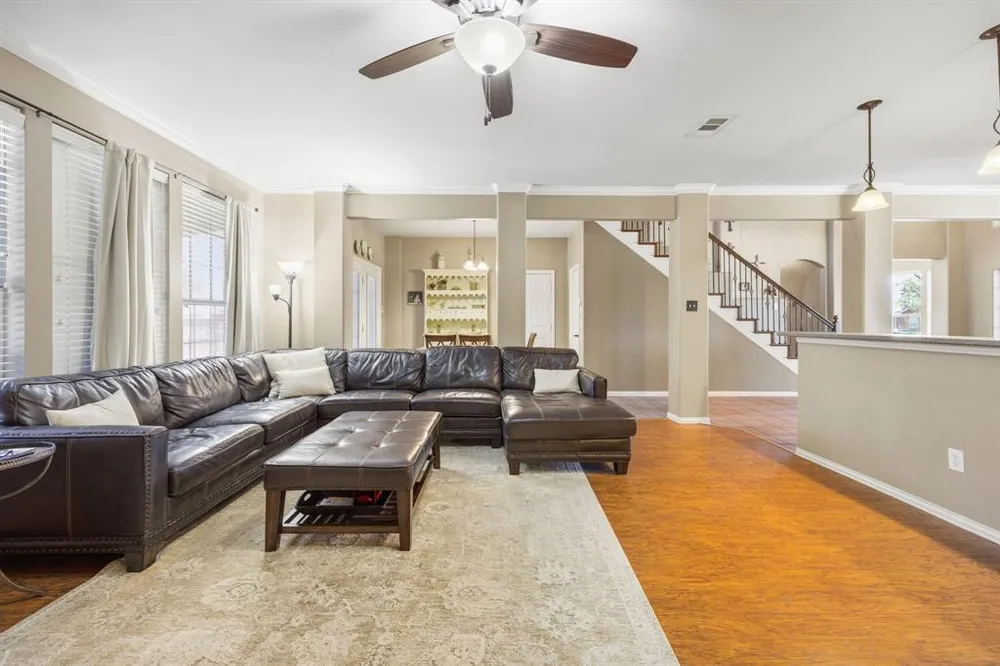 6317 Bear Run Rd, The Colony, TX 75056