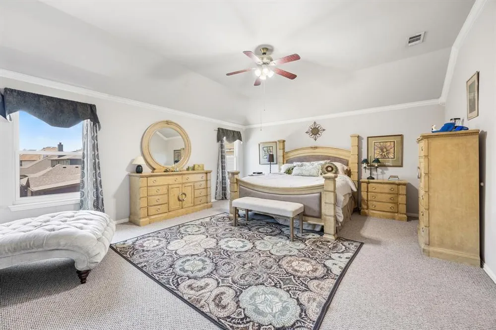 6317 Bear Run Rd, The Colony, TX 75056