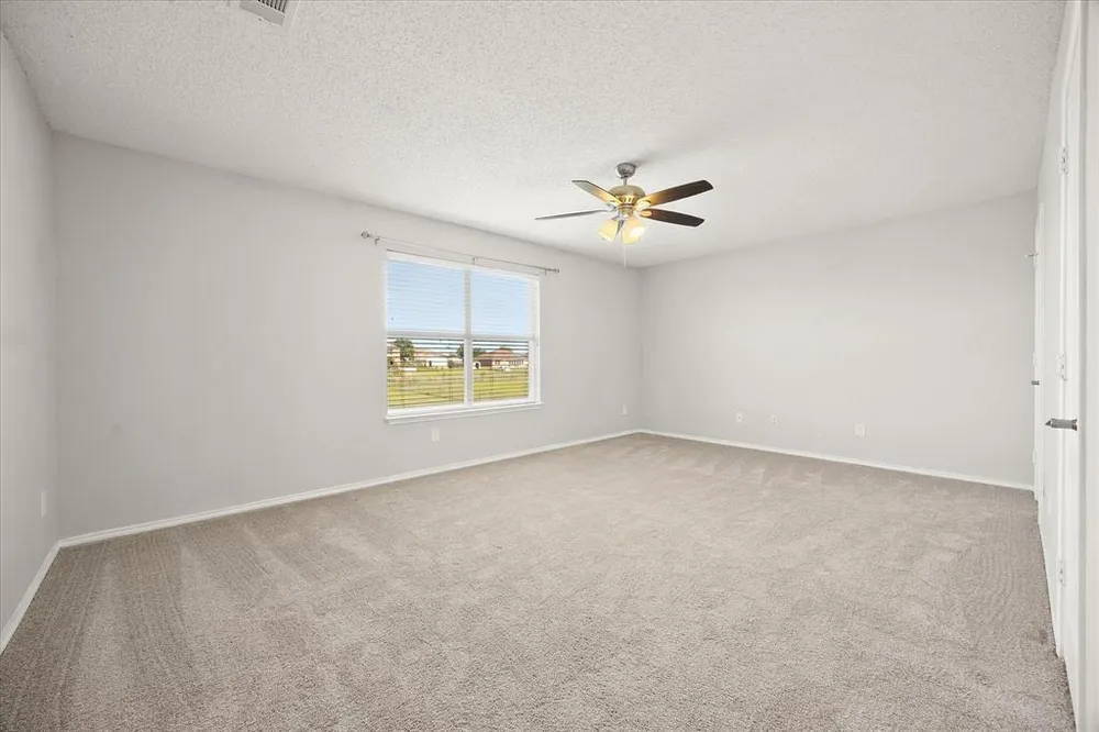 1026 County Road 544, Nevada, TX 75173