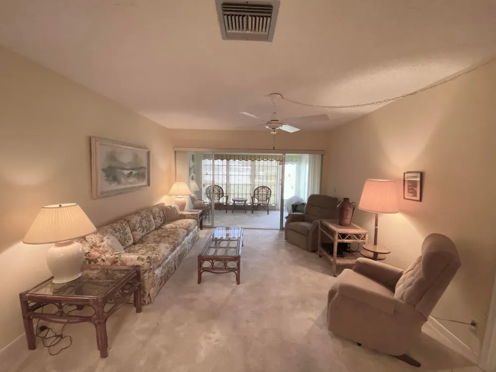 2331 Croton Ln, Delray Beach, FL 33445