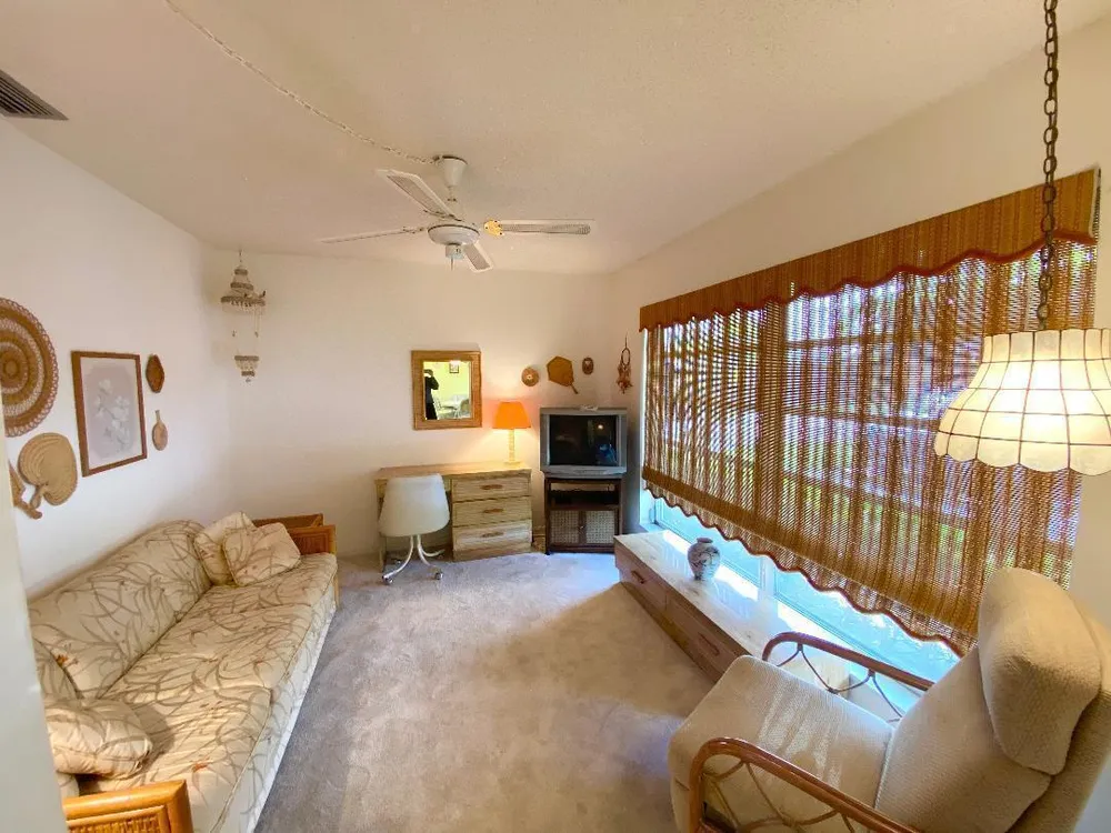 2331 Croton Ln, Delray Beach, FL 33445