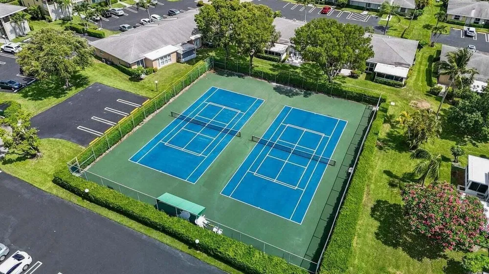 2331 Croton Ln, Delray Beach, FL 33445