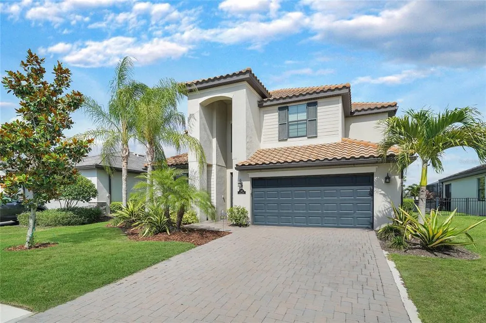 517 Mimosa Ct, Bradenton, FL 34212