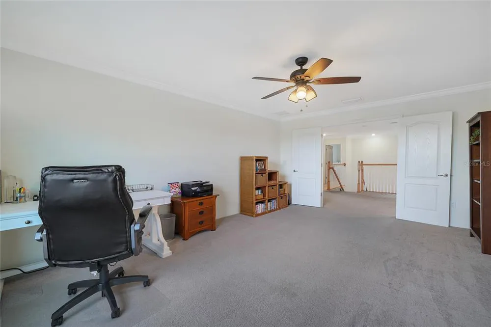 517 Mimosa Ct, Bradenton, FL 34212