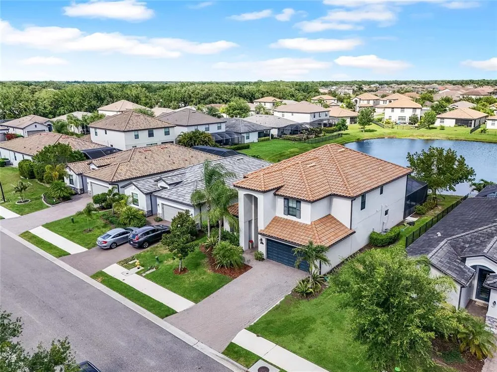 517 Mimosa Ct, Bradenton, FL 34212