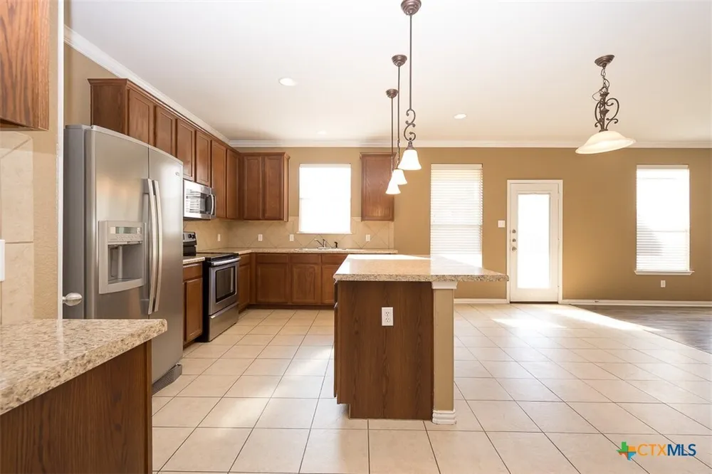 2613 Moosehide Dr, Harker Heights, TX 76548
