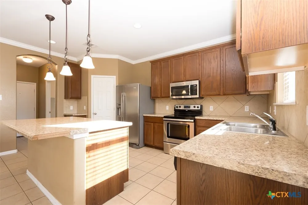 2613 Moosehide Dr, Harker Heights, TX 76548