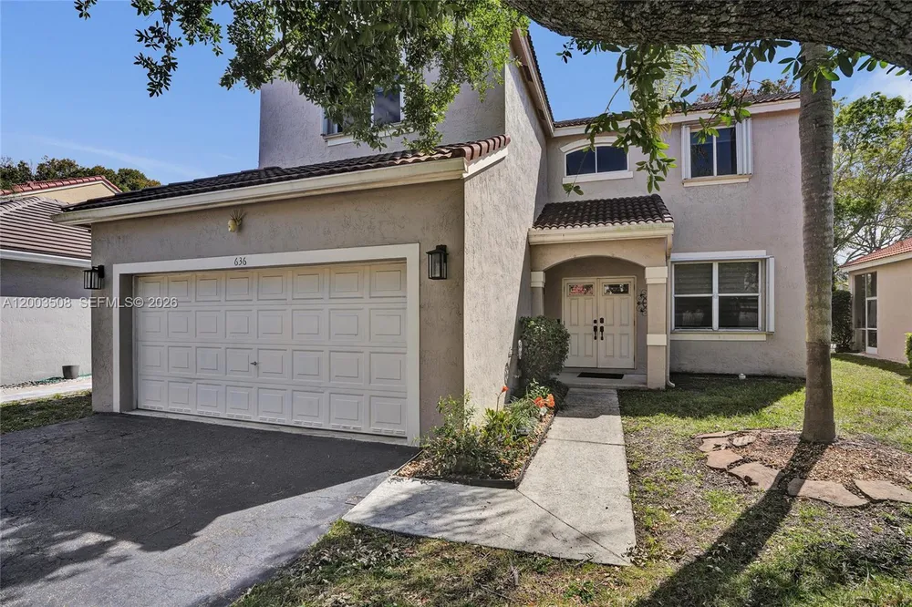 636 Sand Creek Cir, Weston, FL 33327