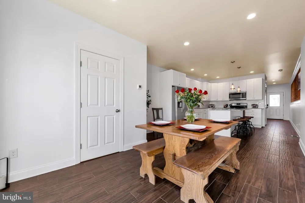 129 W 6th St, Bridgeport, PA 19405
