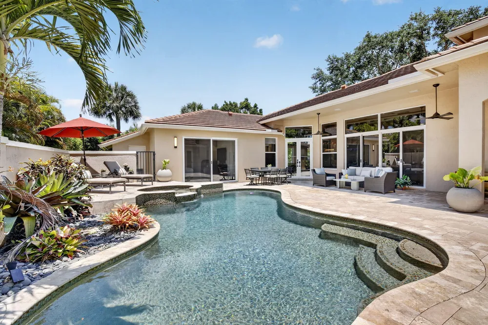 2483 Eagle Watch Ct, Weston, FL 33327