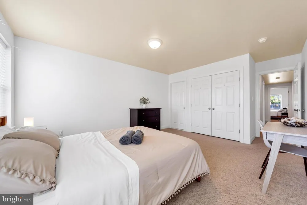 129 W 6th St, Bridgeport, PA 19405