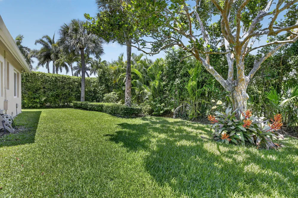 2483 Eagle Watch Ct, Weston, FL 33327