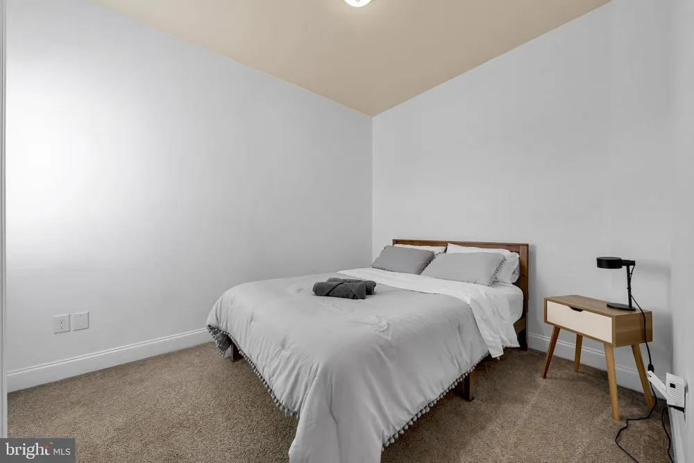 129 W 6th St, Bridgeport, PA 19405