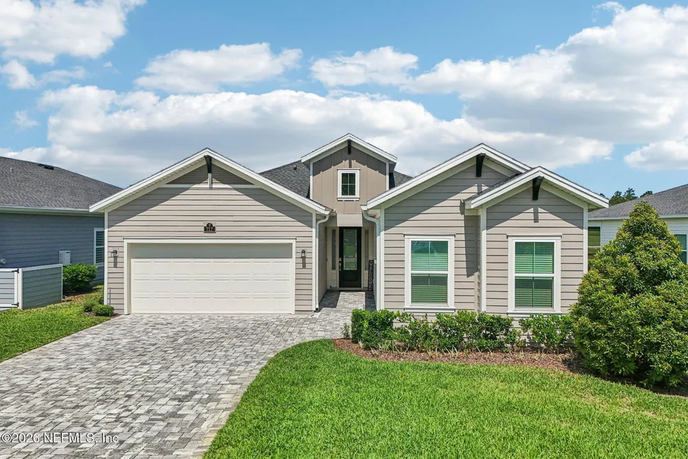717 Stillwater Blvd, Saint Johns, FL 32259-9474