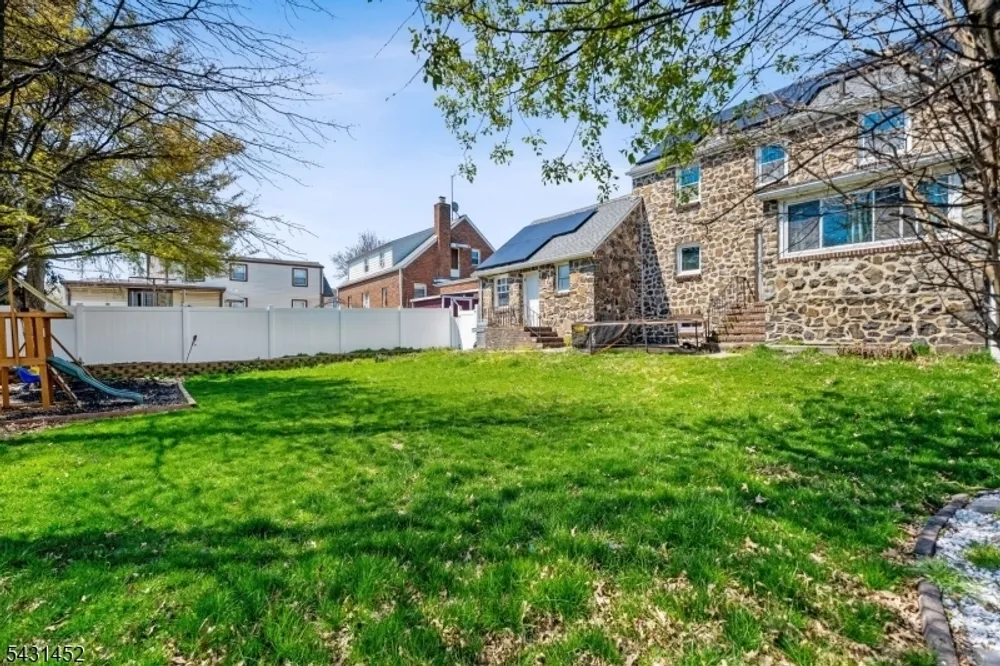 1914 Ingalls Ave, Linden, NJ 07036