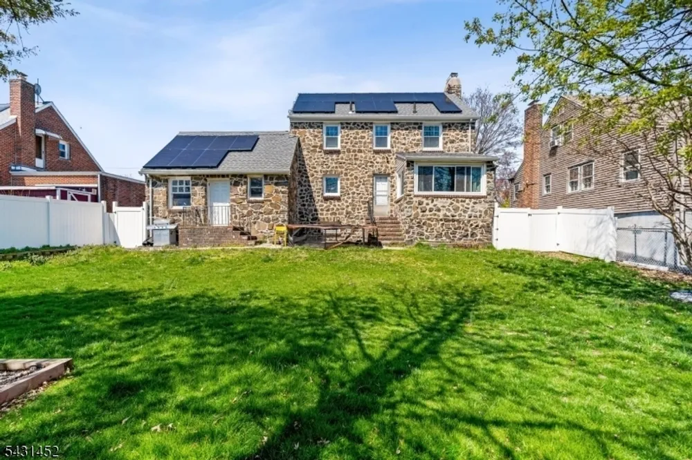 1914 Ingalls Ave, Linden, NJ 07036