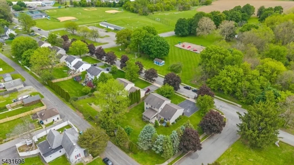 729 Vulcanite Ave, Alpha, NJ 08865