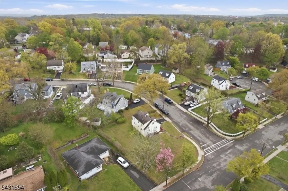 11 Gregory Terrace, Morristown, NJ 07960