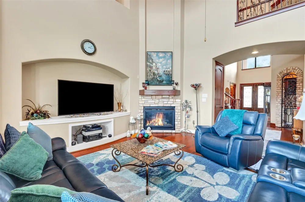 6119 Lofty Ln, Spring, TX 77379-5344