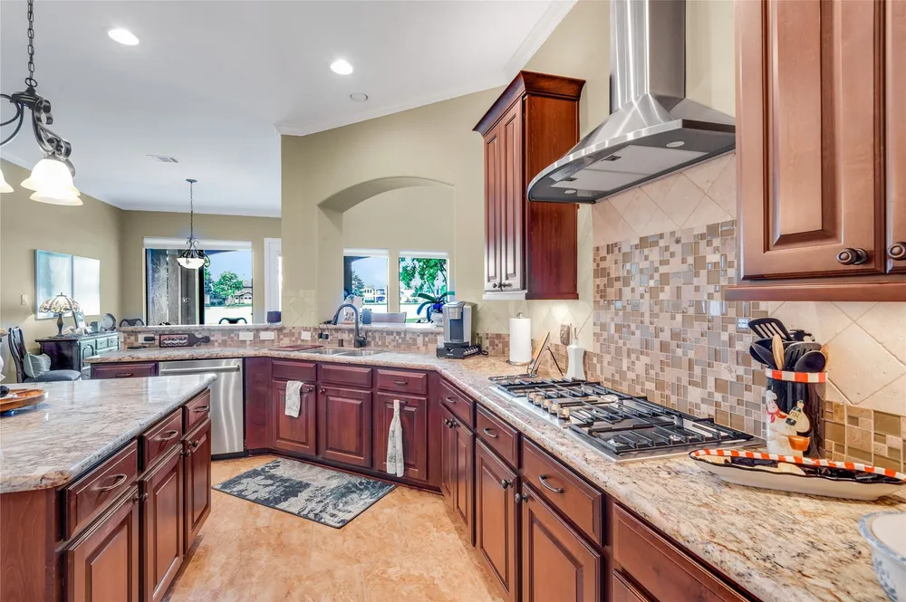 6119 Lofty Ln, Spring, TX 77379-5344