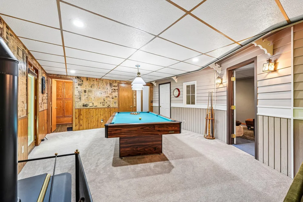 1410 Appaloosa Trail, Eagan, MN 55122