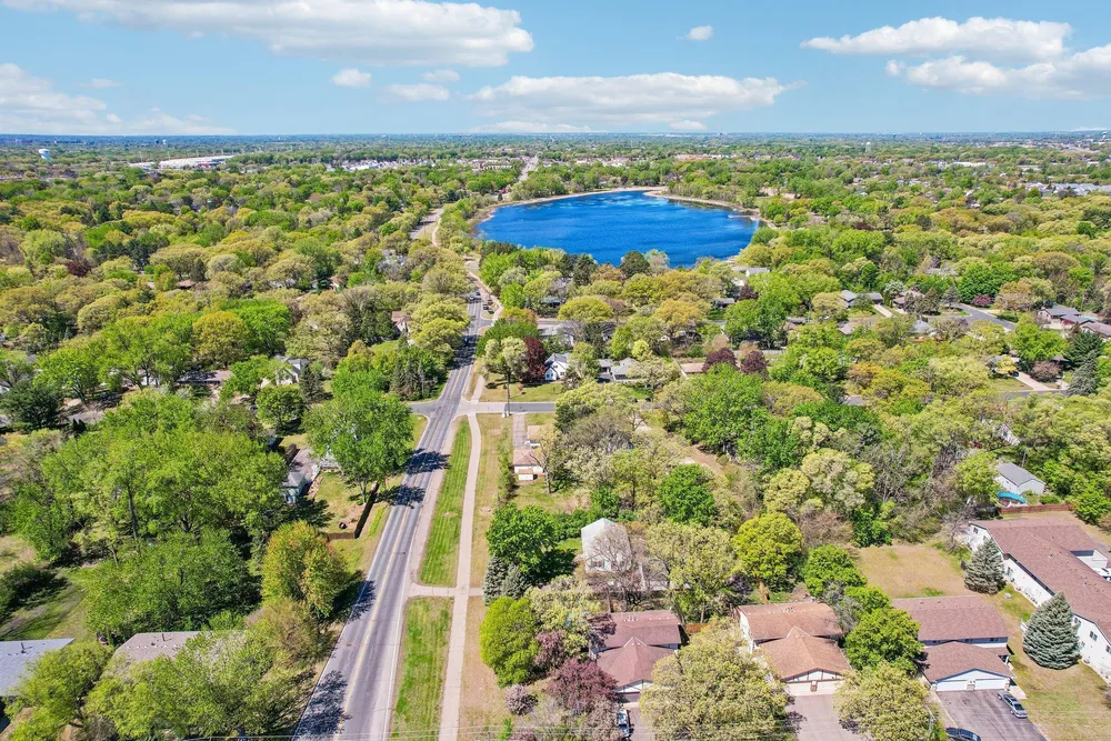 7710 Groveland Rd, Mounds View, MN 55112