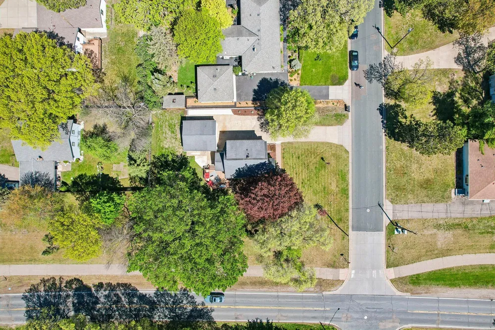 7710 Groveland Rd, Mounds View, MN 55112