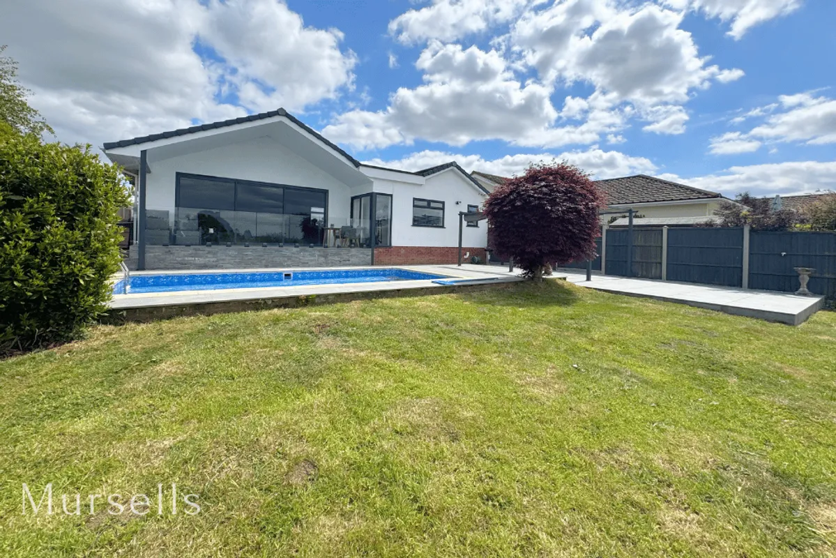 Old Pound Close, Lytchett Matravers, Poole, BH16