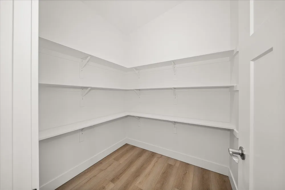 4233 W Tolliver Ct, Spokane, WA 99208