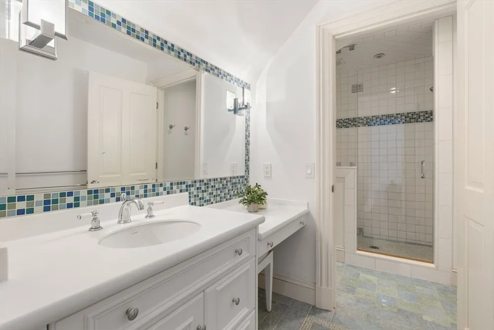 182 Winding River Rd, Wellesley, MA 02482