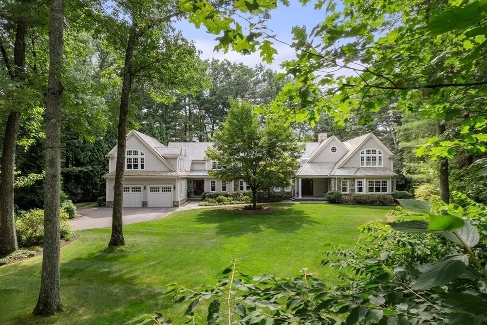 182 Winding River Rd, Wellesley, MA 02482