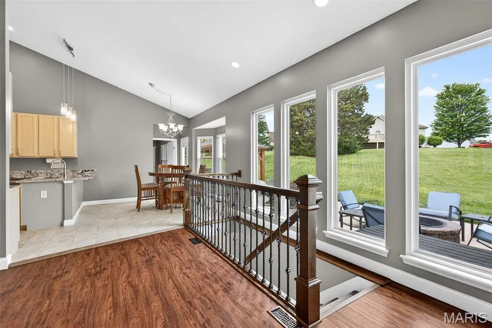 1407 Tucks Inn Ct, Lake St Louis, MO 63367