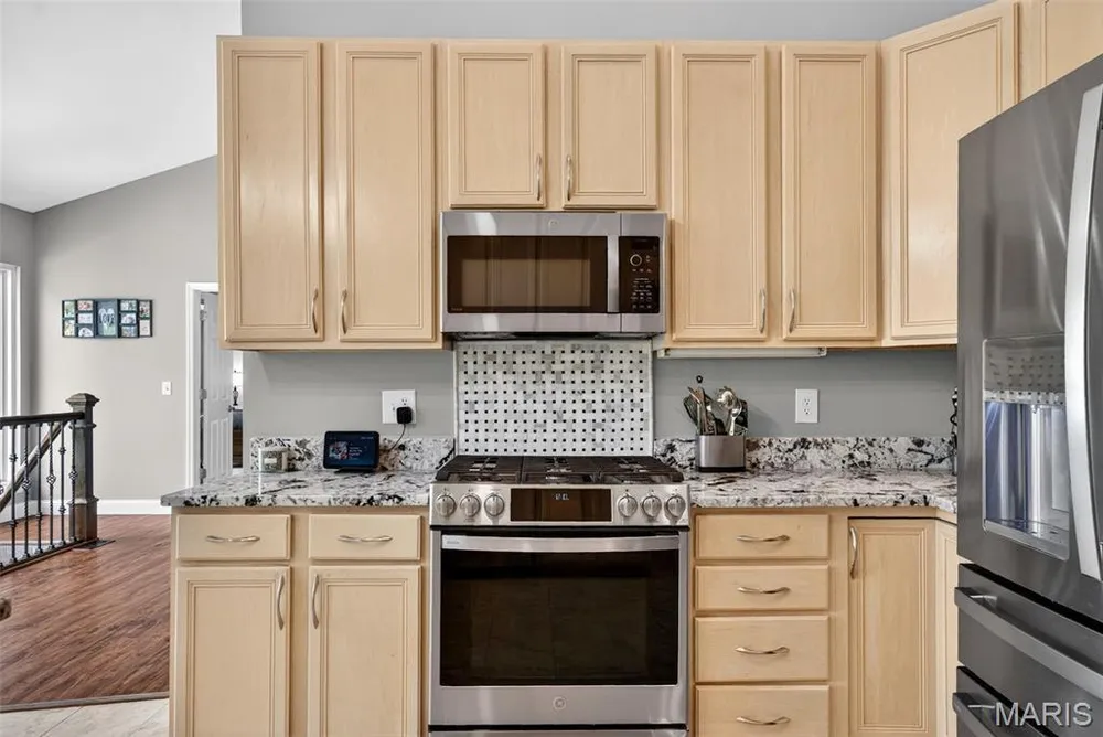 1407 Tucks Inn Ct, Lake St Louis, MO 63367