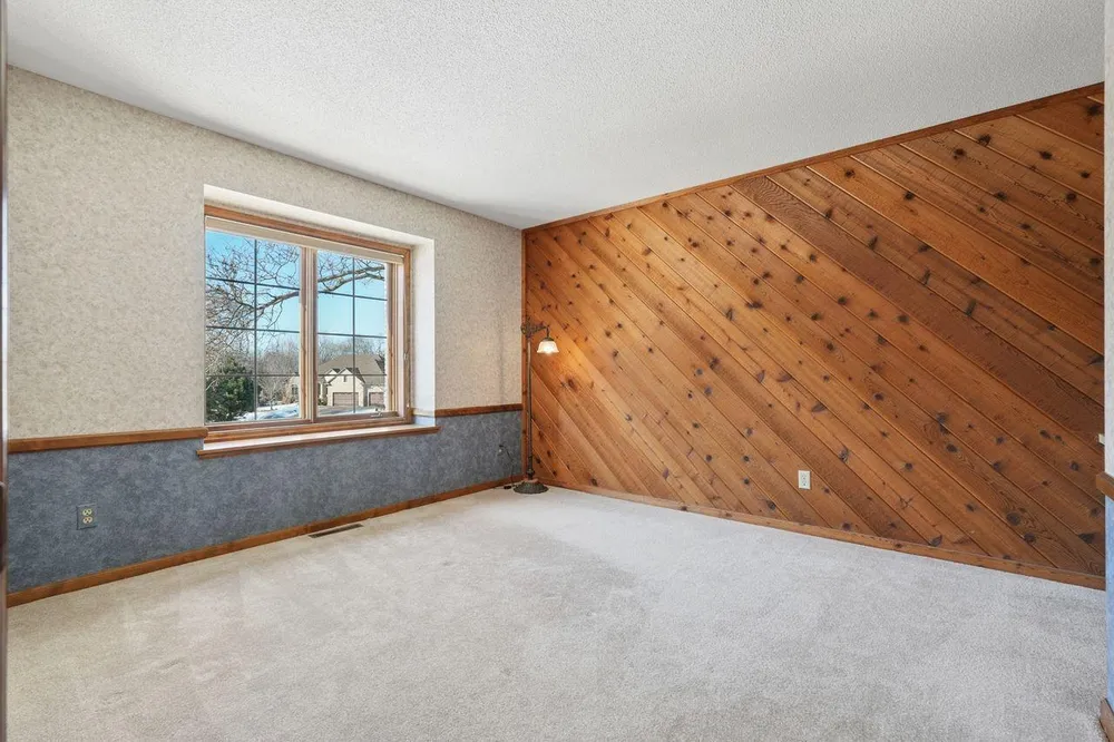 6175 Heather Pl NE, Fridley, MN 55432