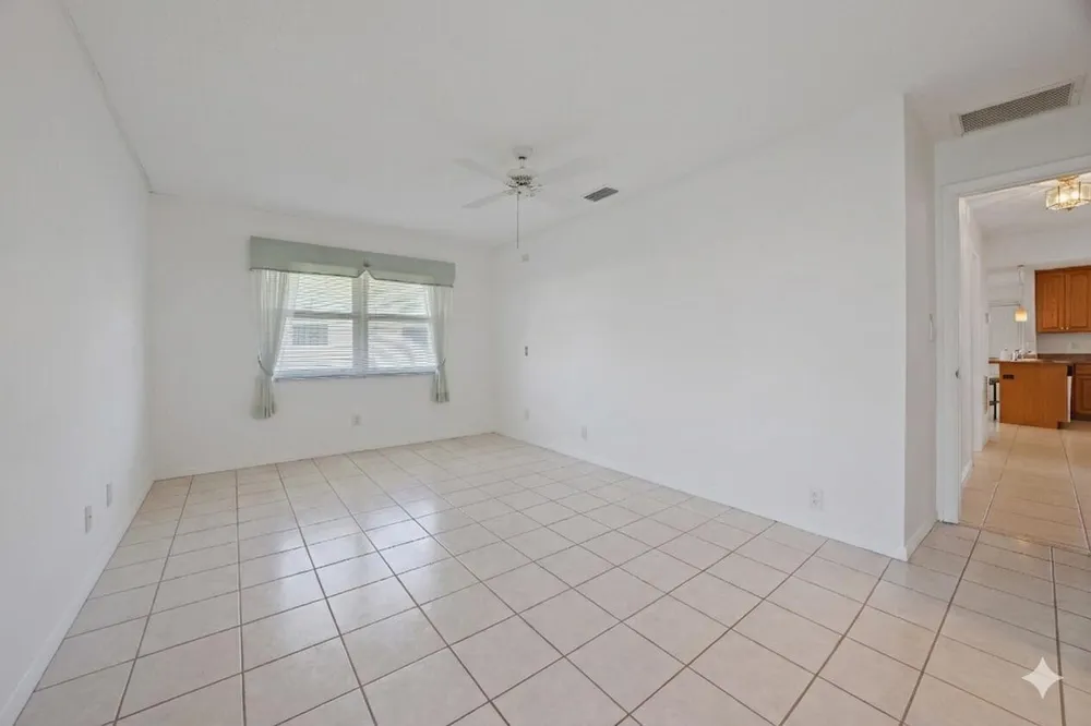 275 High Point Ct, Boynton Beach, FL 33435-6644