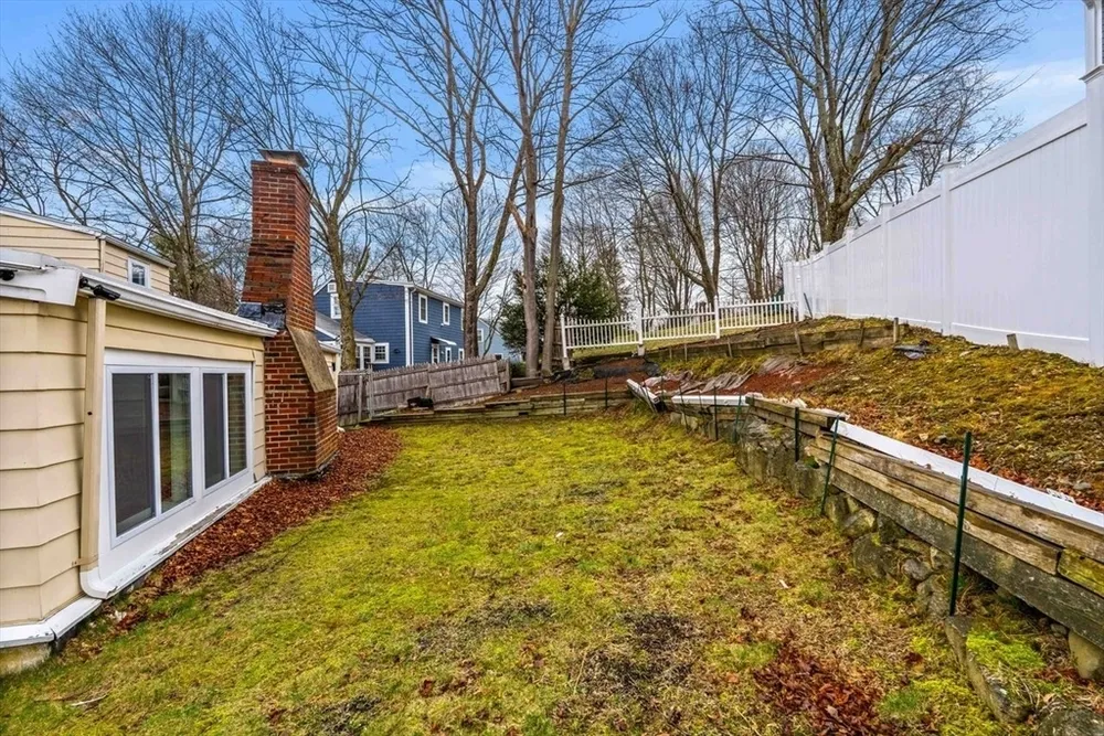 380 Cross St, Winchester, MA 01890
