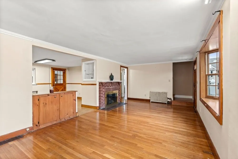 380 Cross St, Winchester, MA 01890