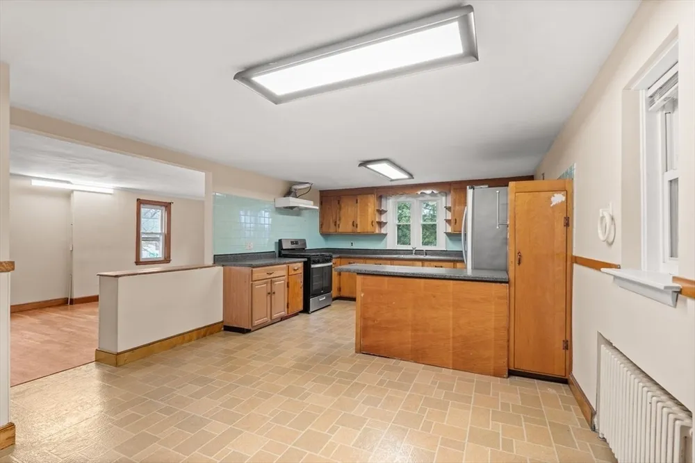 380 Cross St, Winchester, MA 01890