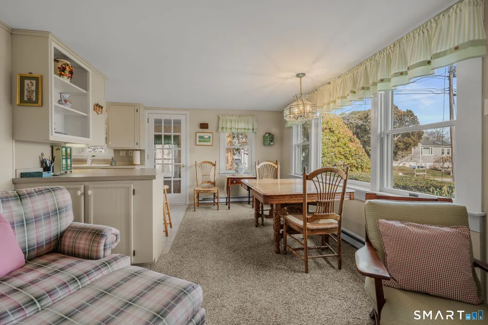 54 Sea Crest Ave, East Lyme, CT 06357