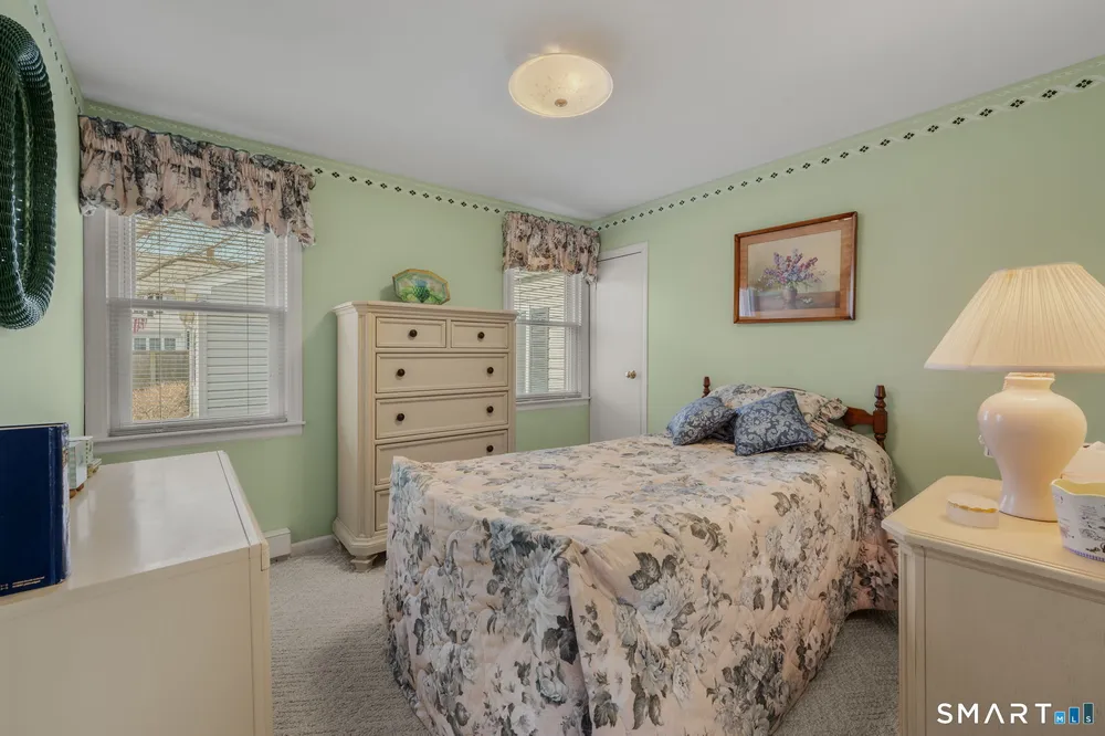 54 Sea Crest Ave, East Lyme, CT 06357