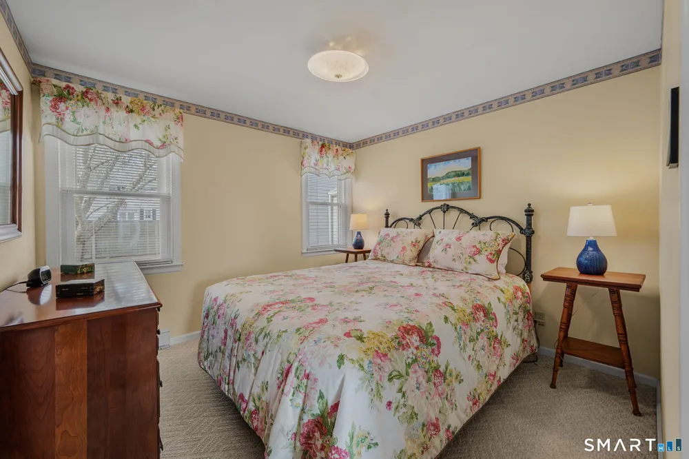 54 Sea Crest Ave, East Lyme, CT 06357