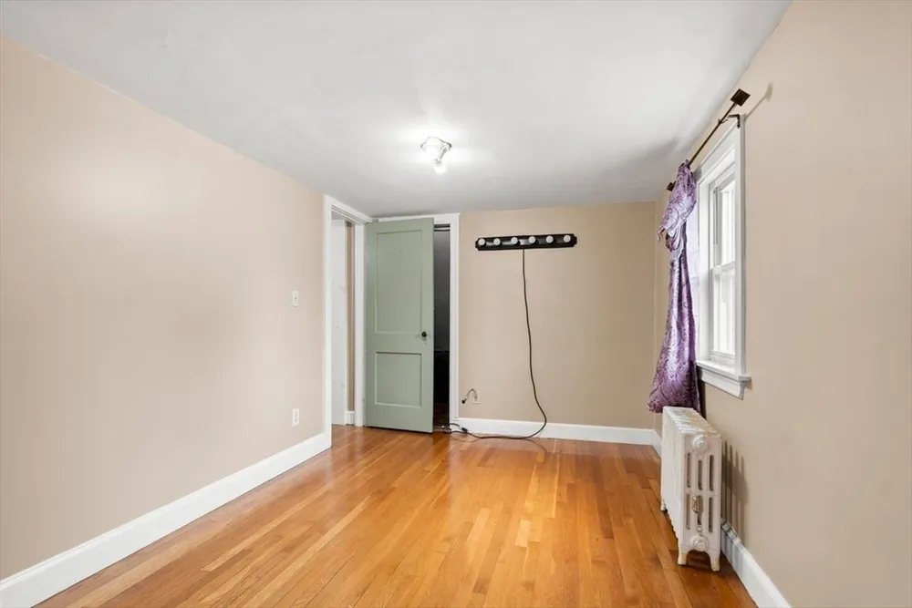 380 Cross St, Winchester, MA 01890