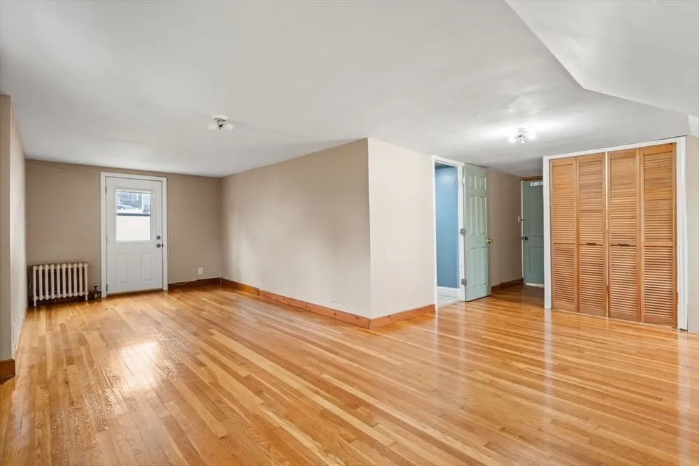 380 Cross St, Winchester, MA 01890